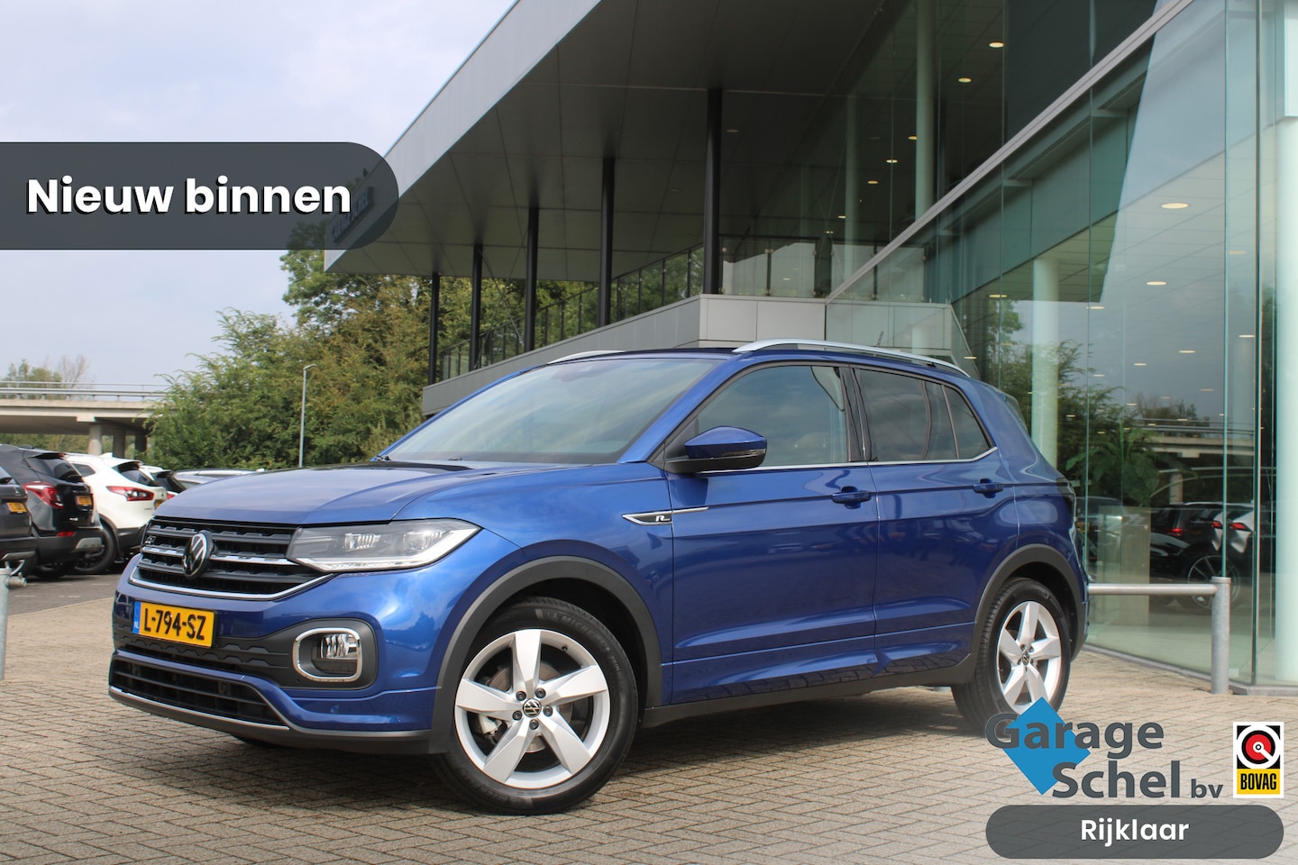 Volkswagen T-Cross - 1.0 TSI R-Line 110pk - 2x R-line - Navi - Camera - Digitale Cockpit - Blind Spot - Rijklaa - AutoWereld.nl