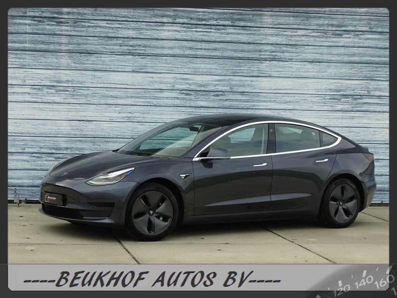 Tesla Model 3 - Standard RWD Plus 325Pk Panodak Leer Autopilot - AutoWereld.nl