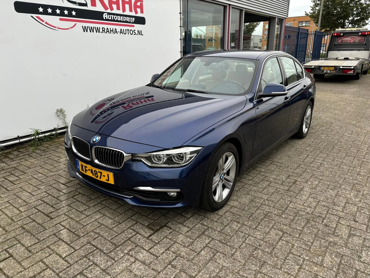 BMW 3-serie - 330e Centennial High Executive 330e Centennial High Executive - AutoWereld.nl