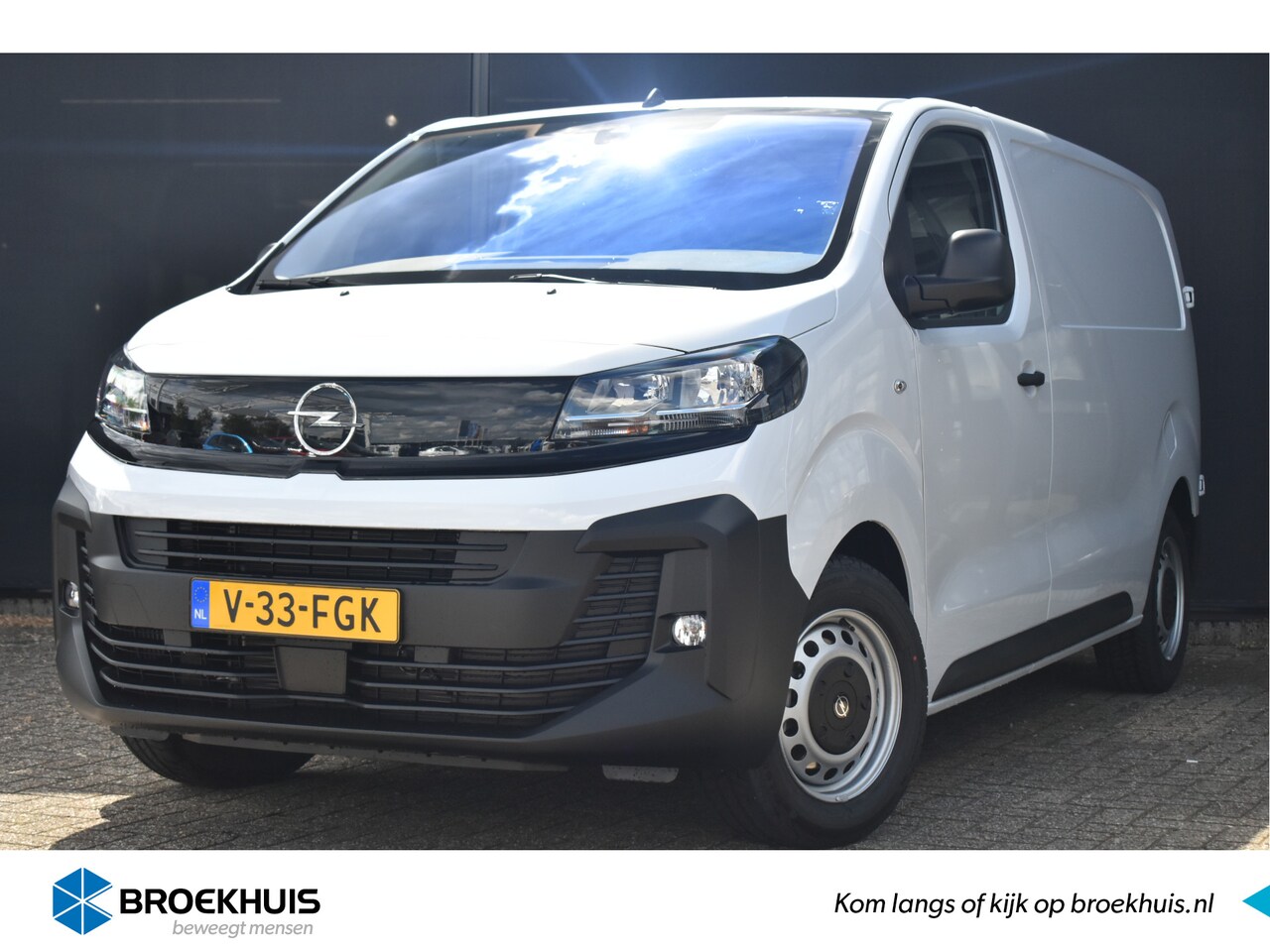 Opel Vivaro - 2.0 Diesel 145 L2 DEMO-DEAL | Nieuw Model! | Navigatie Pro | Afn. Trekhaak | 180 Camera | - AutoWereld.nl