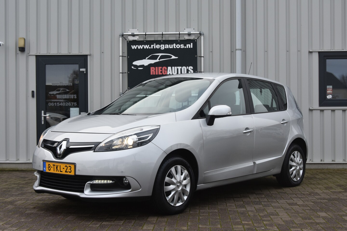 Renault Scénic - 1.2 TCe Expression Org NL . Navigatie,Trekhaak, PDC, Clima, Cruise!! - AutoWereld.nl