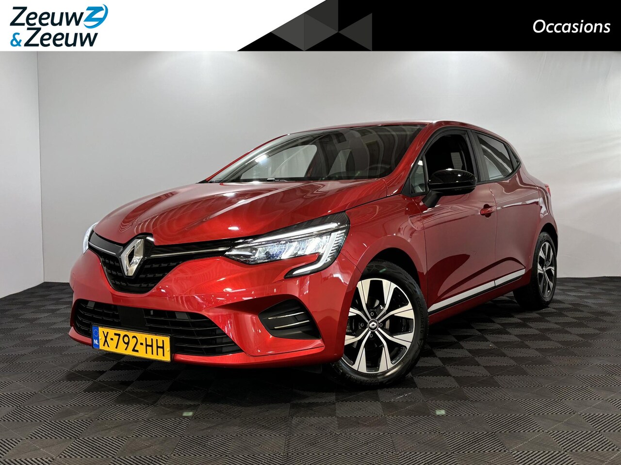 Renault Clio - 1.0 - 90PK TCe Evolution | Airco | Cruise Control | Full LED | Apple CarPlay/Android Auto - AutoWereld.nl