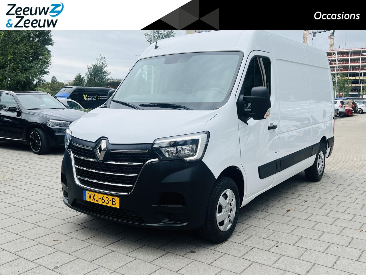 Renault Master - T33 2.3 dCi 135 L2H2 Work Edition Navi camera parkeersensoren trekhaak cruise controle app - AutoWereld.nl