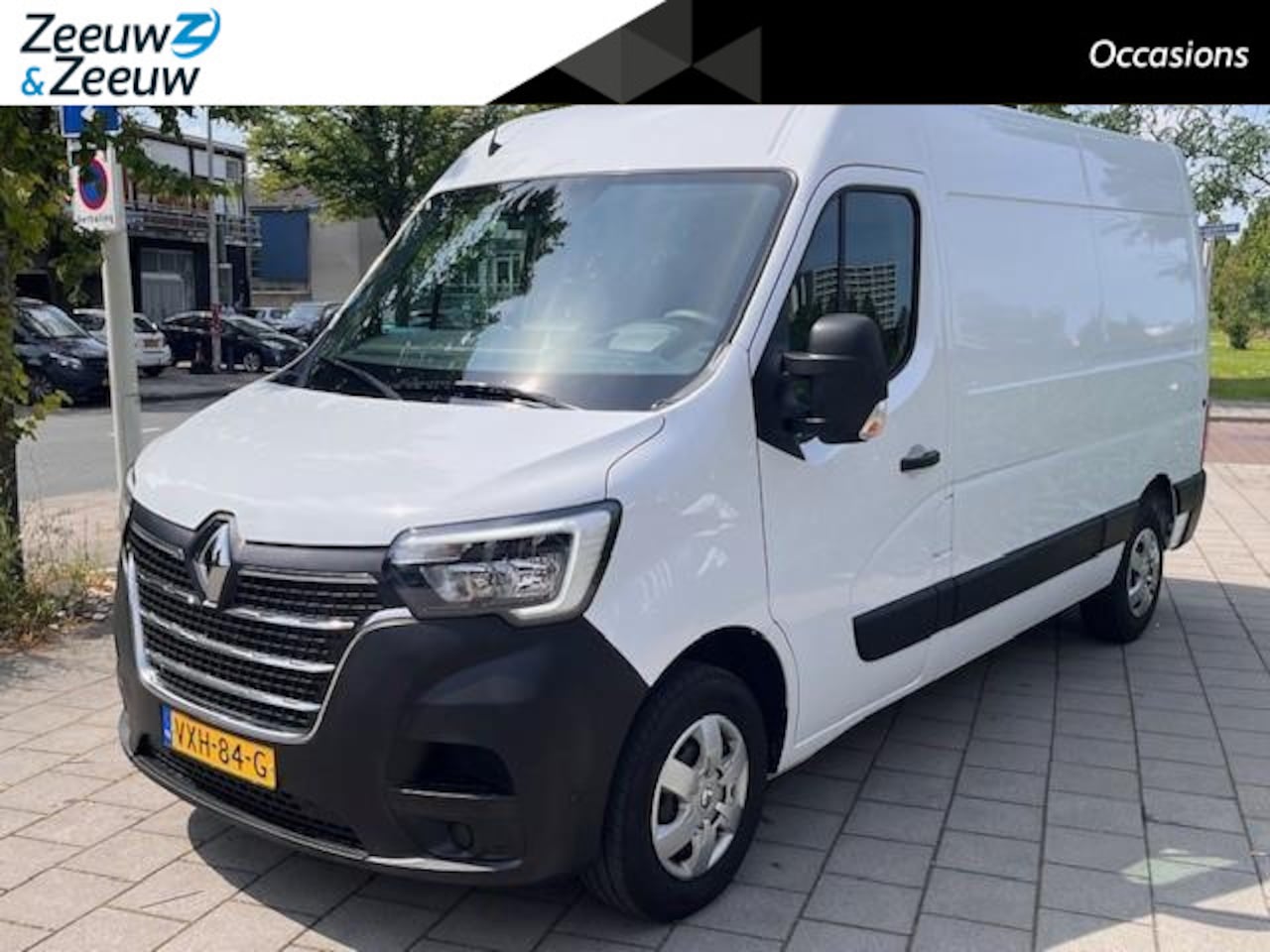 Renault Master - T33 2.3 dCi 135 L2H2 Work Edition EURO 6 MOTOR / NETTE AUTO / DIRECT LEVERBAAR / INTRESSAN - AutoWereld.nl