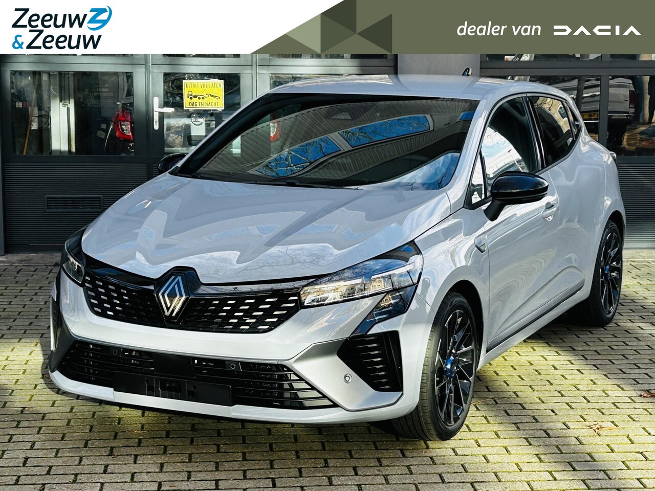 Renault Clio - 1.6 E-Tech Full Hybrid 145 esprit Alpine | Apple Carplay/ Android Auto | Climate Control | - AutoWereld.nl