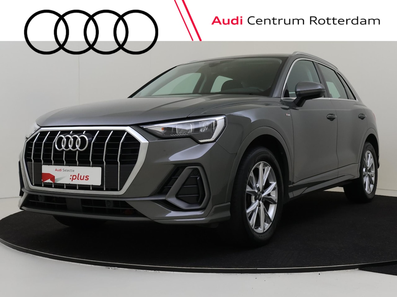 Audi Q3 - 35 TFSI S edition | Trekhaak | Parkeersensoren | Stoelverwarming | CarPlay | Climate contr - AutoWereld.nl