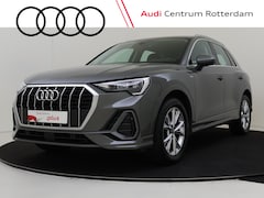 Audi Q3 - 35 TFSI S edition | Trekhaak | Parkeersensoren | Stoelverwarming | CarPlay | Climate contr