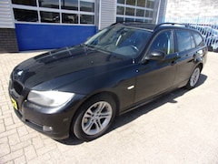 BMW 3-serie - 318i BUSINESS LINE