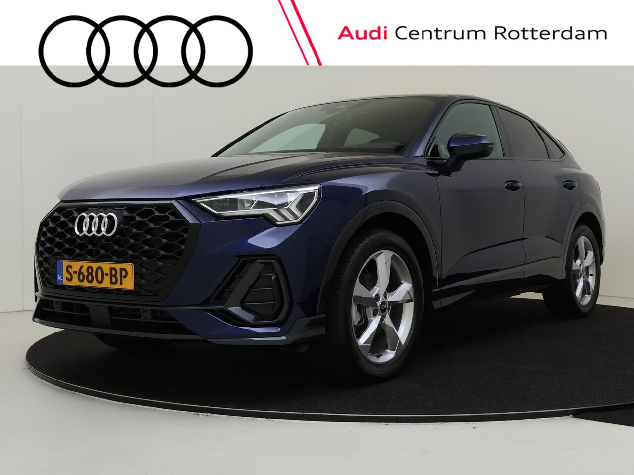 Audi Q3 Sportback - 35 TFSI S-tronic Advanced Edition | Sportstoelen | 19 inch LM velgen | Optiekpakket zwart - AutoWereld.nl