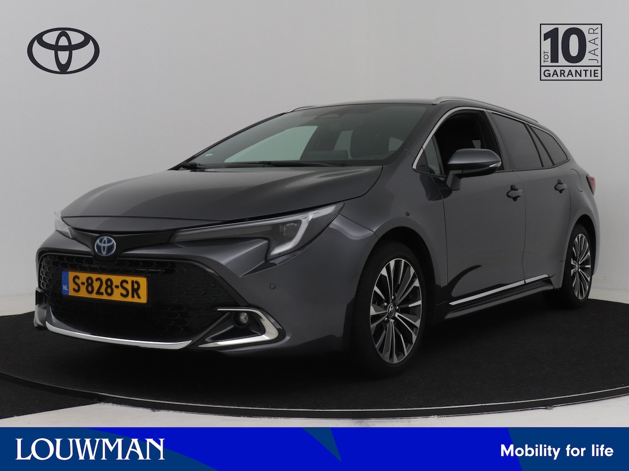 Toyota Corolla Touring Sports - 1.8 Hybrid First Edition 1.8 Hybrid First Edition - AutoWereld.nl