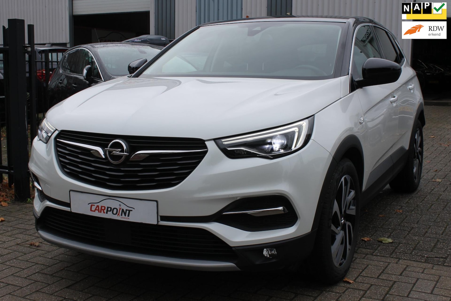 Opel Grandland X - 1.2 Turbo Online Edition Navi Clima Keyless 19" Nw.Staat!! - AutoWereld.nl