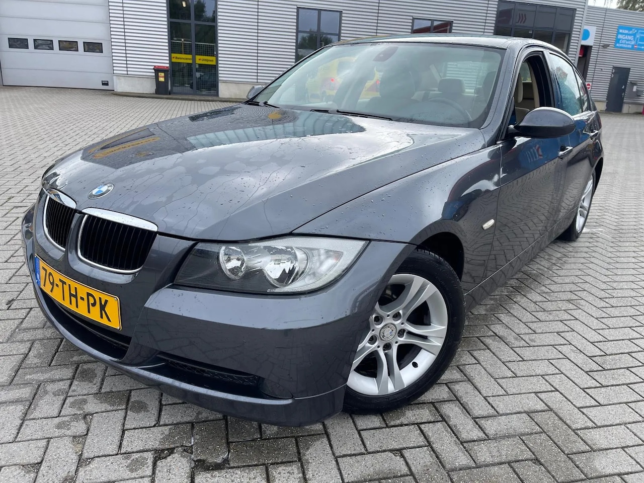 BMW 3-serie - 320i High Executive AUTOMAAT CLIMA AIRCO APK NAP - AutoWereld.nl