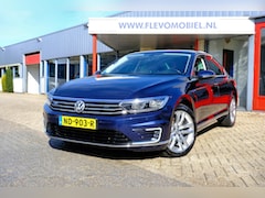 Volkswagen Passat - 1.4 TSI GTE Highline Aut. Leder-Alcantara|Navi|Clima|LMV