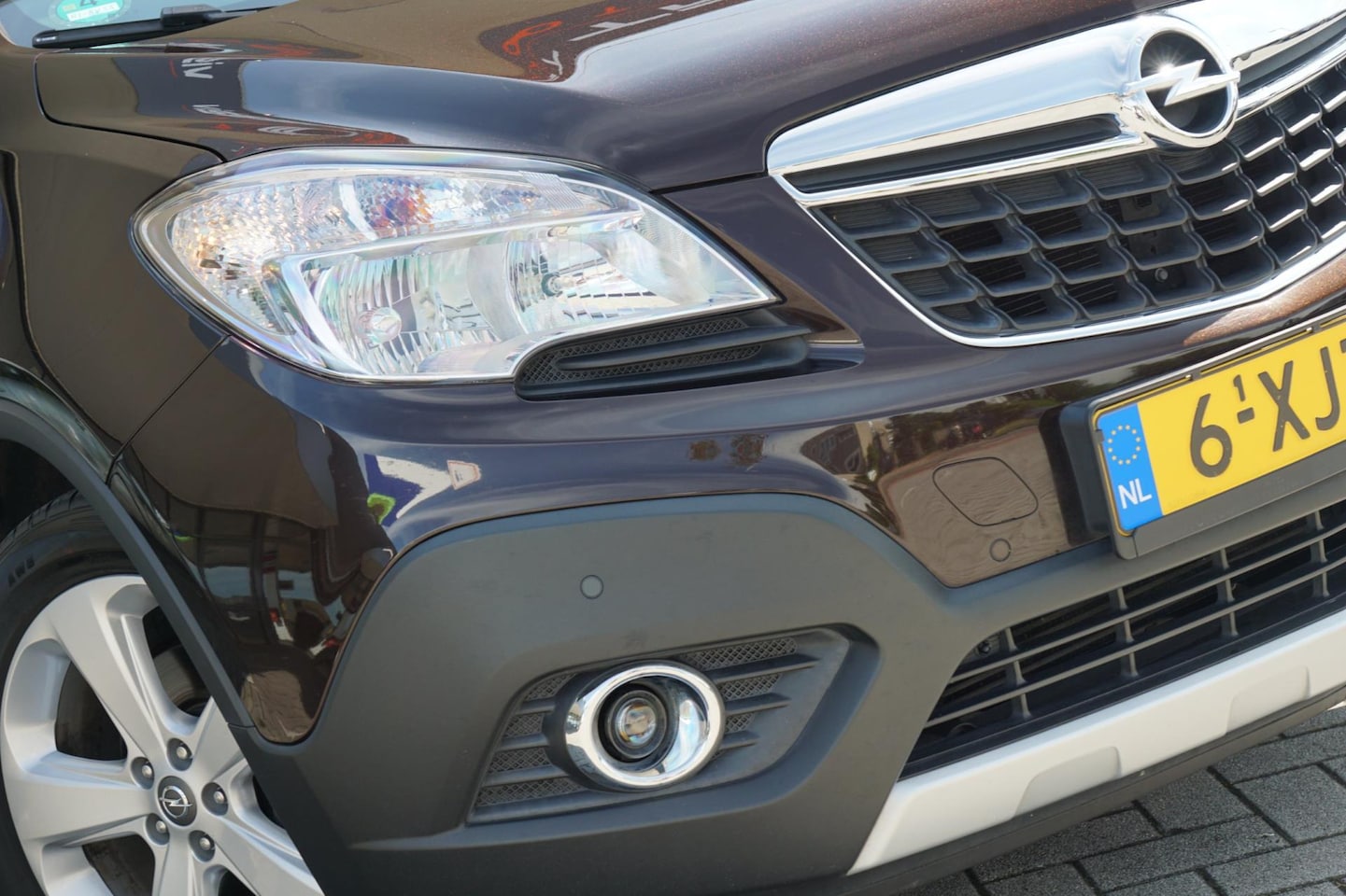 Opel Mokka - 1.4 T Edition - Deep Espresso Metallic - Slechts 116dkm - AutoWereld.nl