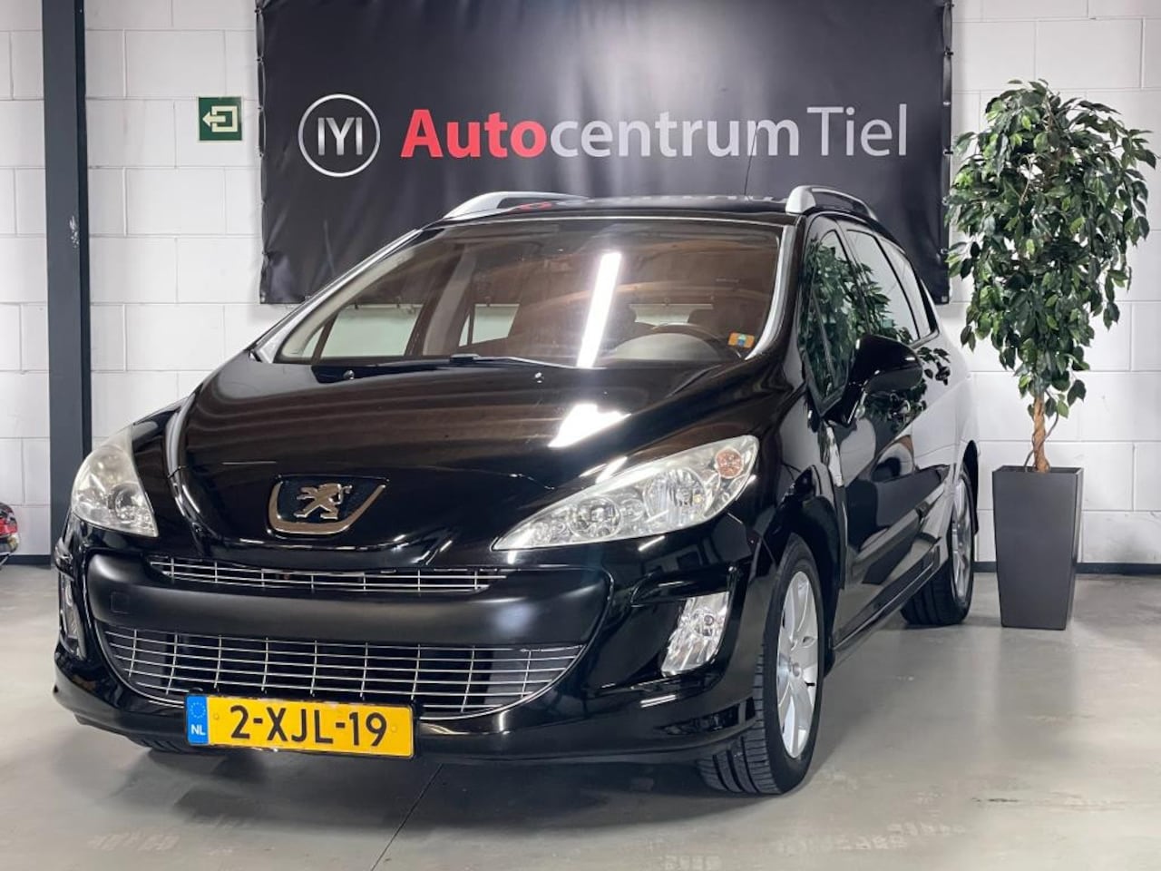 Peugeot 308 SW - 1.6 VTi XS * AUTOMAAT * Pano - AutoWereld.nl