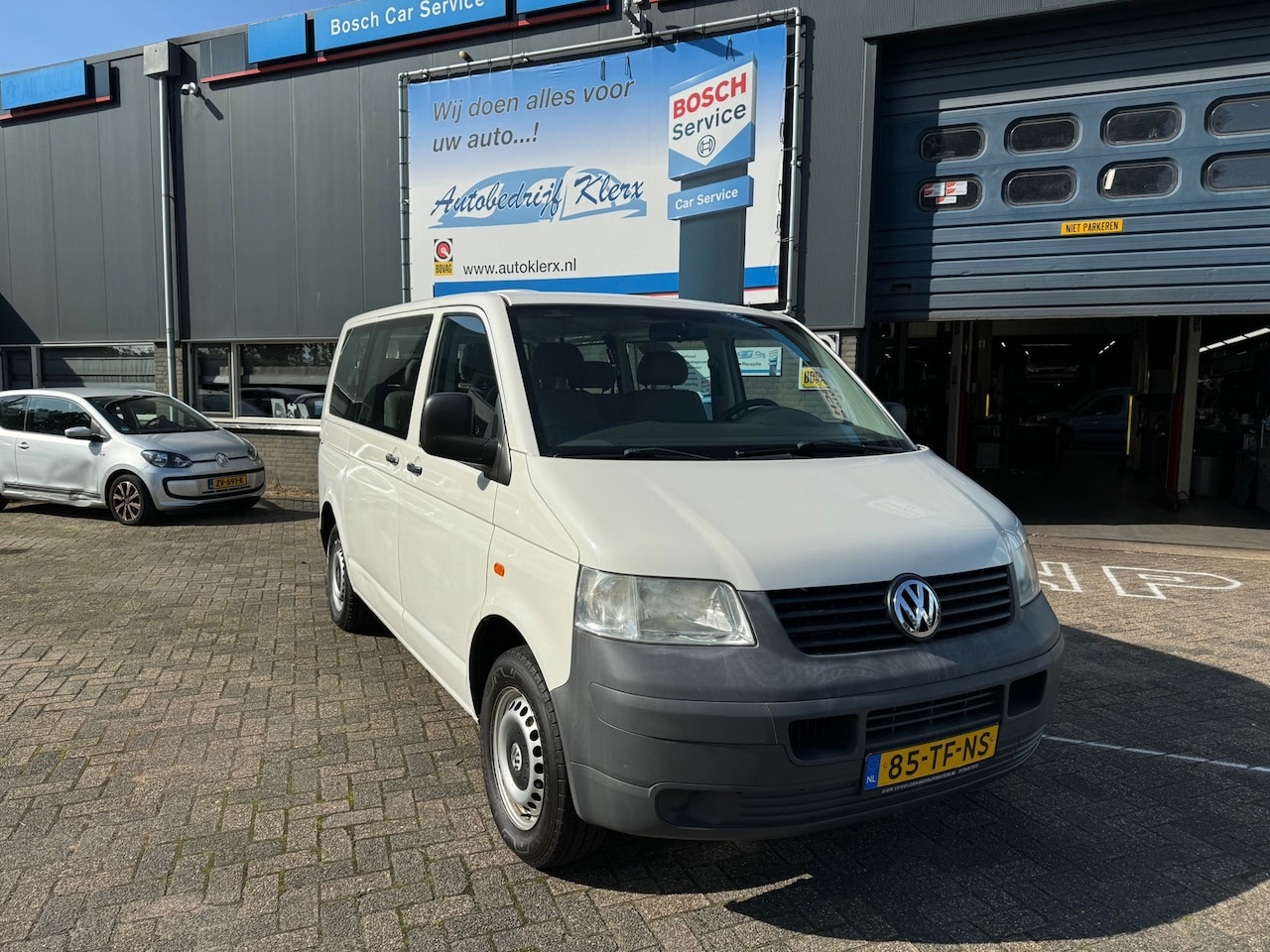 Volkswagen Transporter Kombi - 1.9 TDI 300 Baseline 1.9 TDI 300 Baseline - AutoWereld.nl