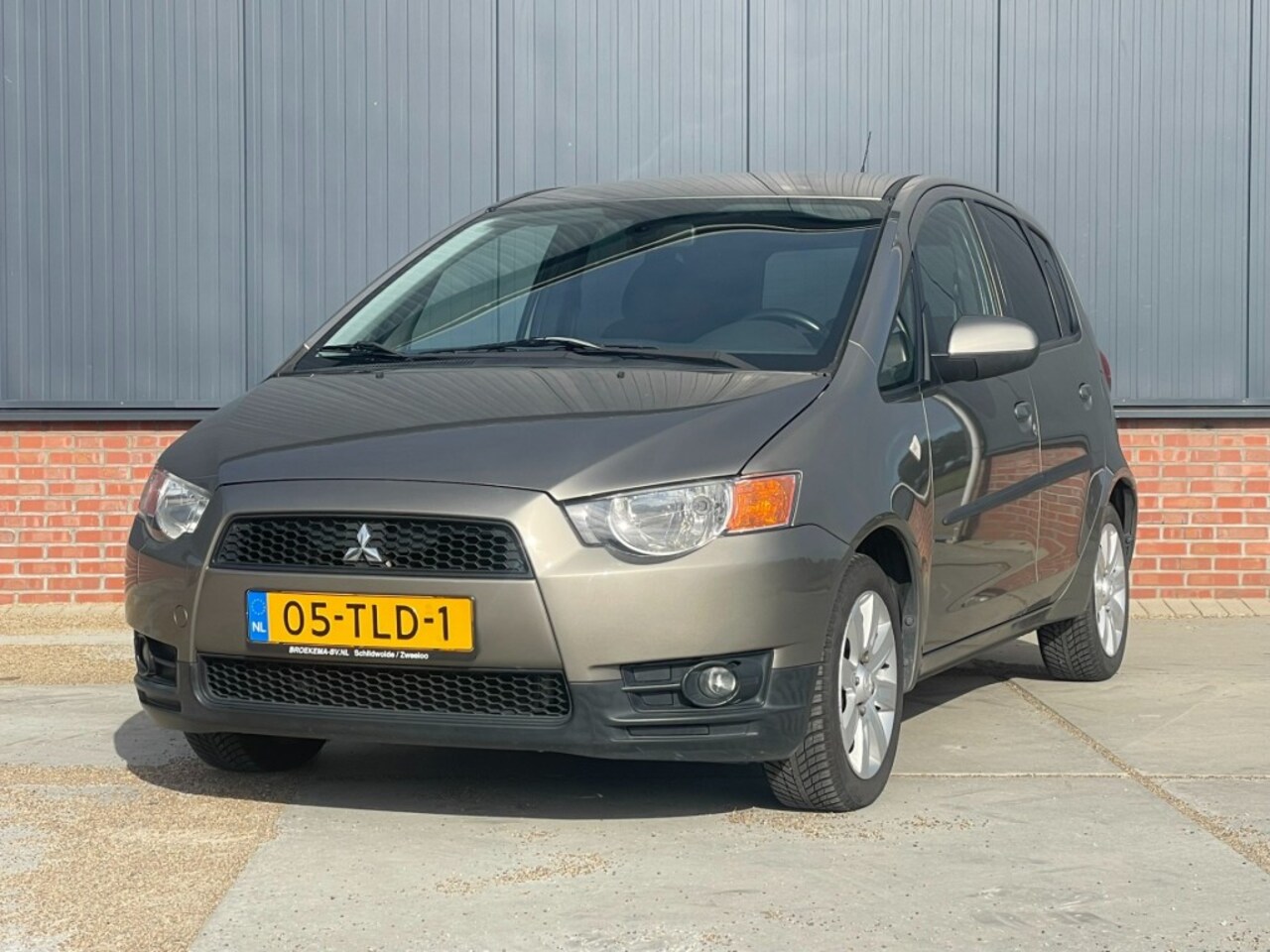 Mitsubishi Colt - 1.3 Edition Two 4D / Elektrische Ramen / Airco - AutoWereld.nl