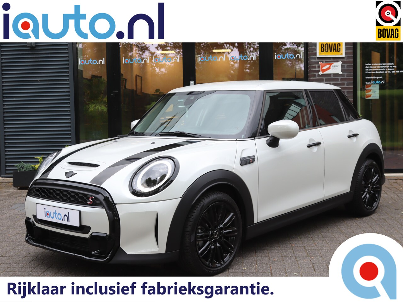 MINI Cooper S - Mini 2.0 178PK Aut. LED/Navi +/Keyless/Camera/Virtual Cockpit/App-Connect/DAB - AutoWereld.nl