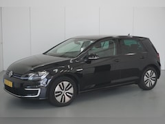 Volkswagen e-Golf - E-Golf / Camera / Navigatie / Apple Carplay/Android Auto / Stoelverwarming