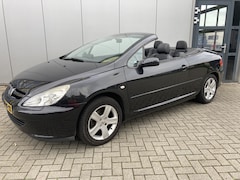 Peugeot 307 CC - 2.0-16V Airco | Carplay radio | Leer | Windscherm | NAP