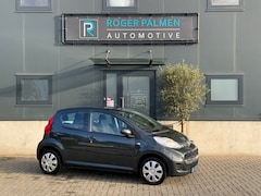 Peugeot 107 - 1.0-12V XS