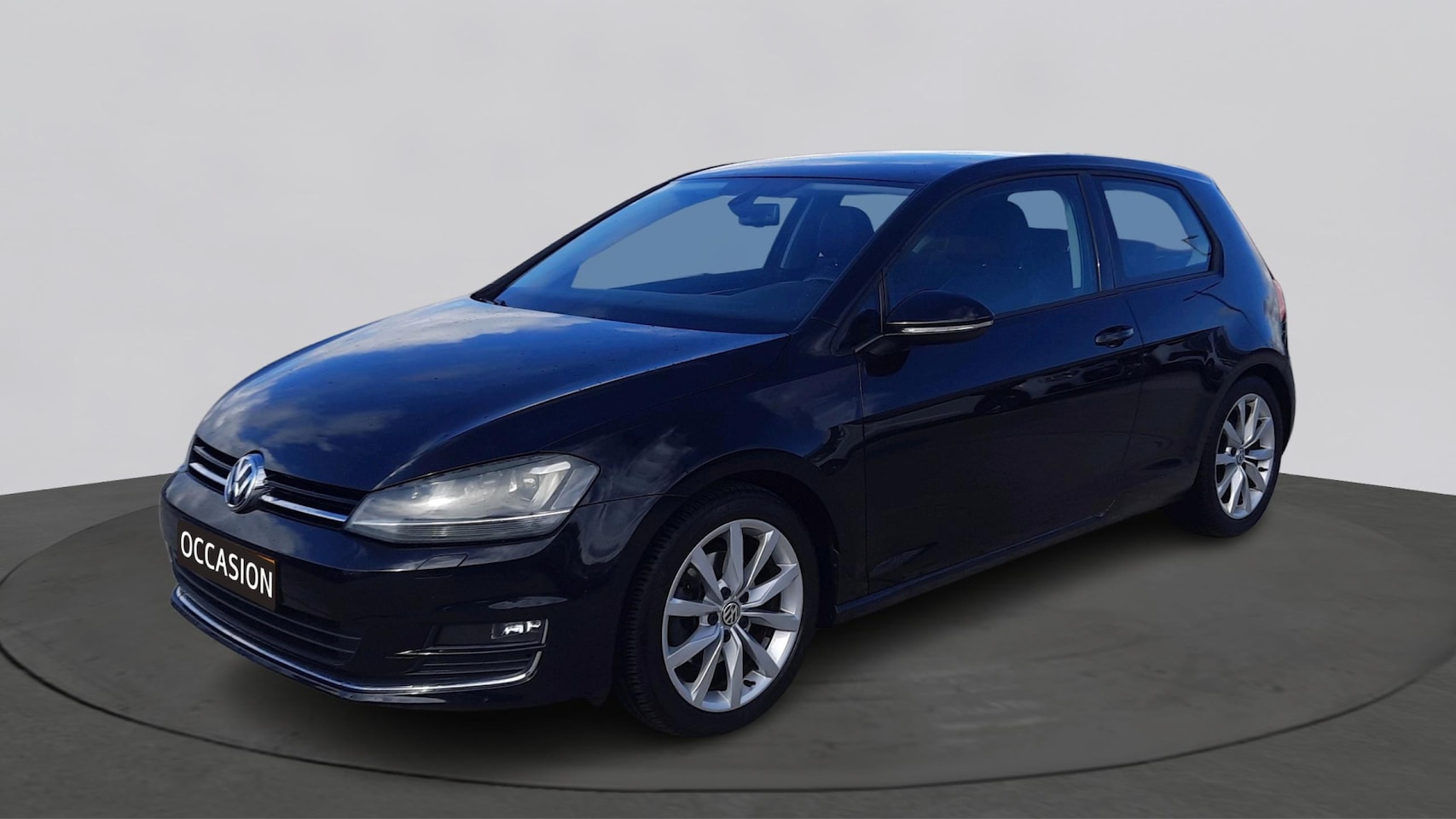 Volkswagen Golf - 1.4 TSI ACT Automaat 140pk Highline Executive | 1ste eigenaar | Navi | Stoelverwarming | C - AutoWereld.nl