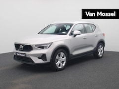 Volvo XC40 - 2.0 B3 Core | Automaat | Navigatie | Climate control | Camera | Parkeer sensoren | LED | L