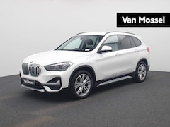 BMW X1 - xDrive25e Executive | Automaat | Half-Leder | Navigatie | Climate control | Parkeer sensor