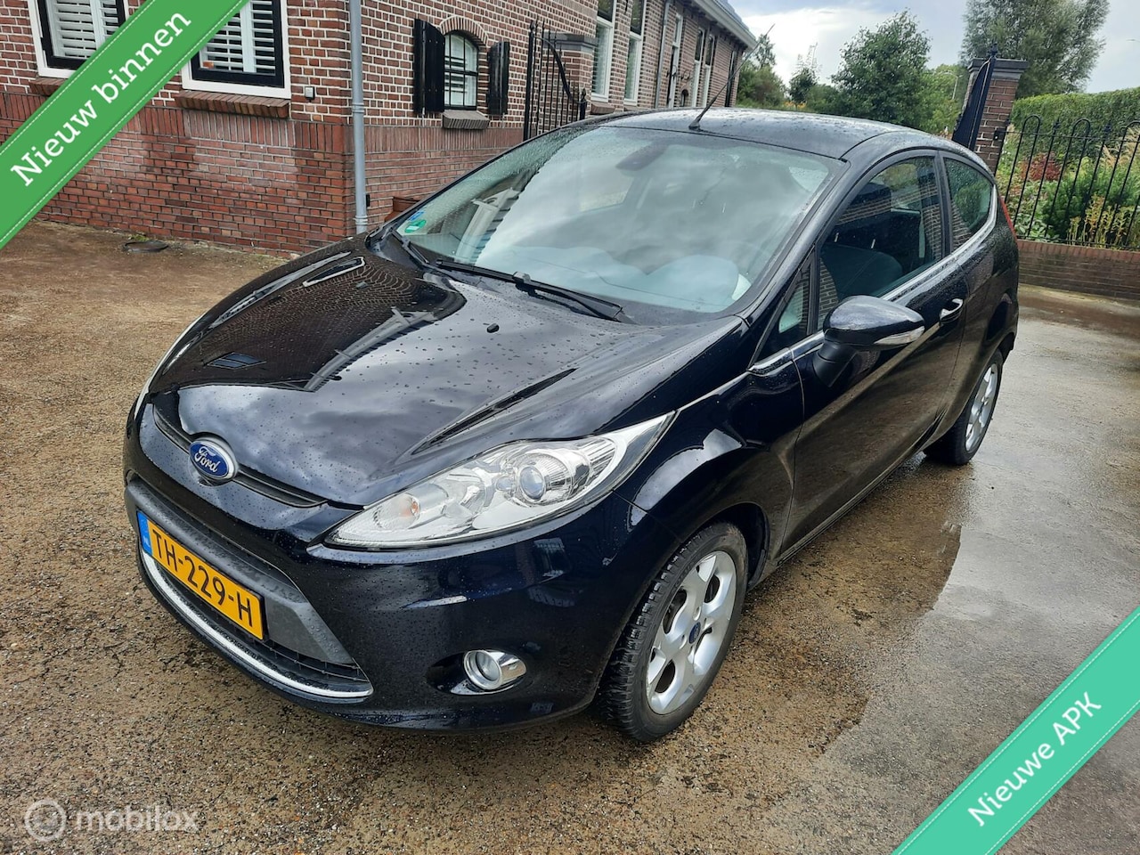 Ford Fiesta - 1.4 Titanium 1.4 Titanium - AutoWereld.nl