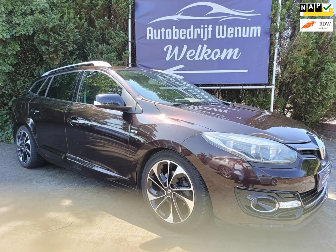 Renault Mégane Estate - 1.2 TCe Bose SartStop Cruise & Climate control, Afn.trekhaak, Navi,enz. - AutoWereld.nl