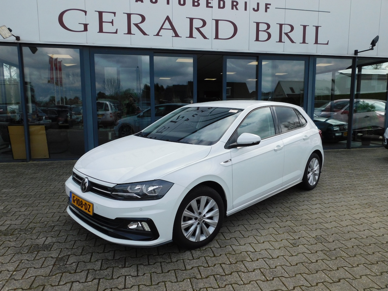 Volkswagen Polo - 1.0 TSI Highline R-Line, Virtual Cockpit, Trekhaak, Camera, NAP - AutoWereld.nl