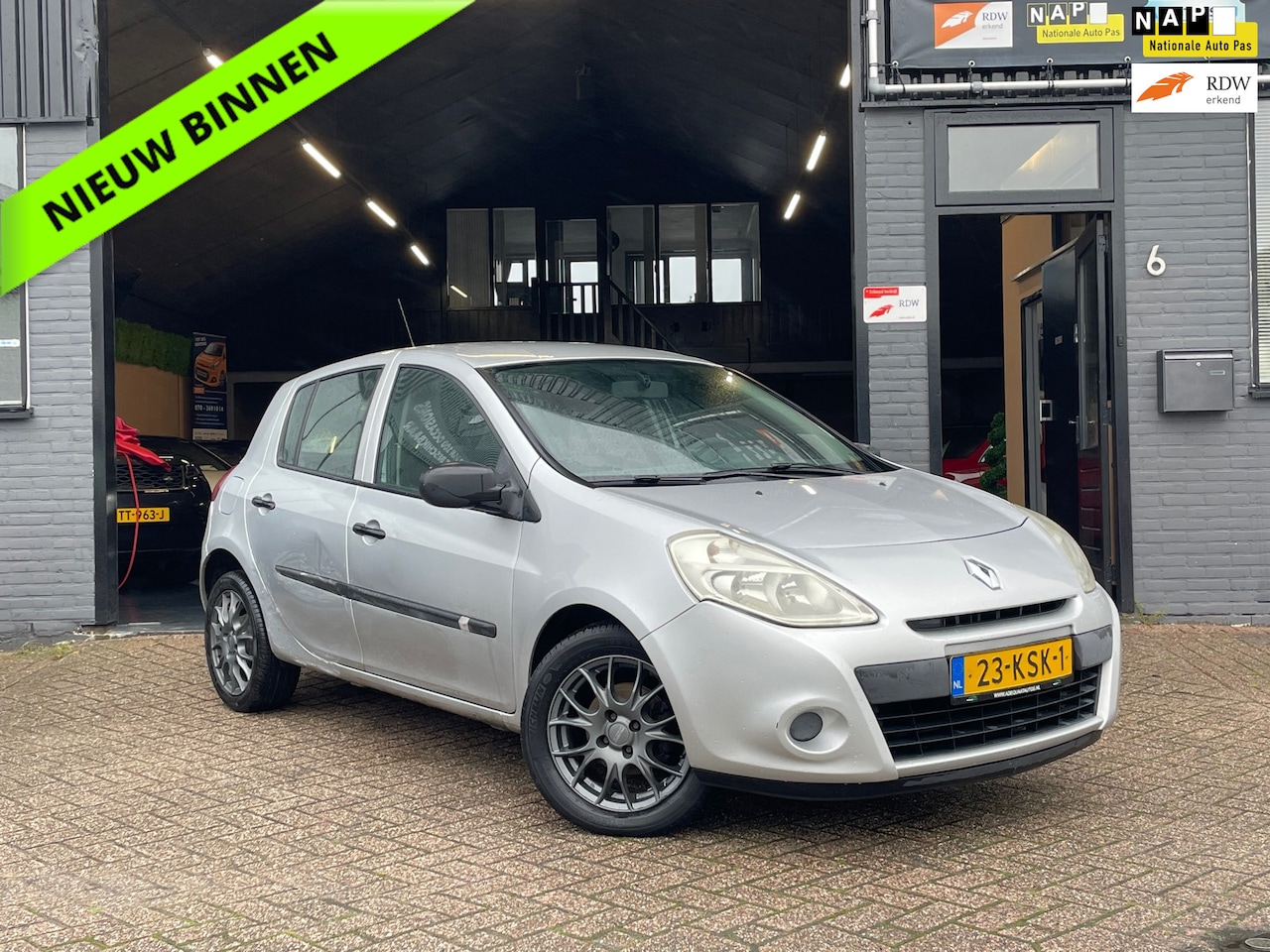 Renault Clio - 1.2 Special Line|2e Eig|Airco|5DRS|Navi|NAP|APK - AutoWereld.nl