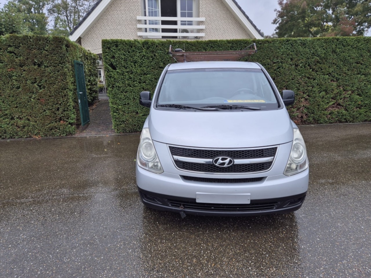 Hyundai H 300 - 2.5 CRDi Dynamic defecte motor - AutoWereld.nl