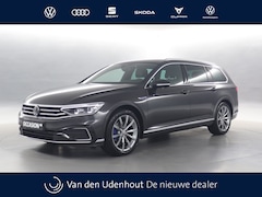 Volkswagen Passat Variant - GTE 1.4 TSI eHybrid 218pk PHEV Business / Navigatie / Camera / Leder interieur / Elek. Ver