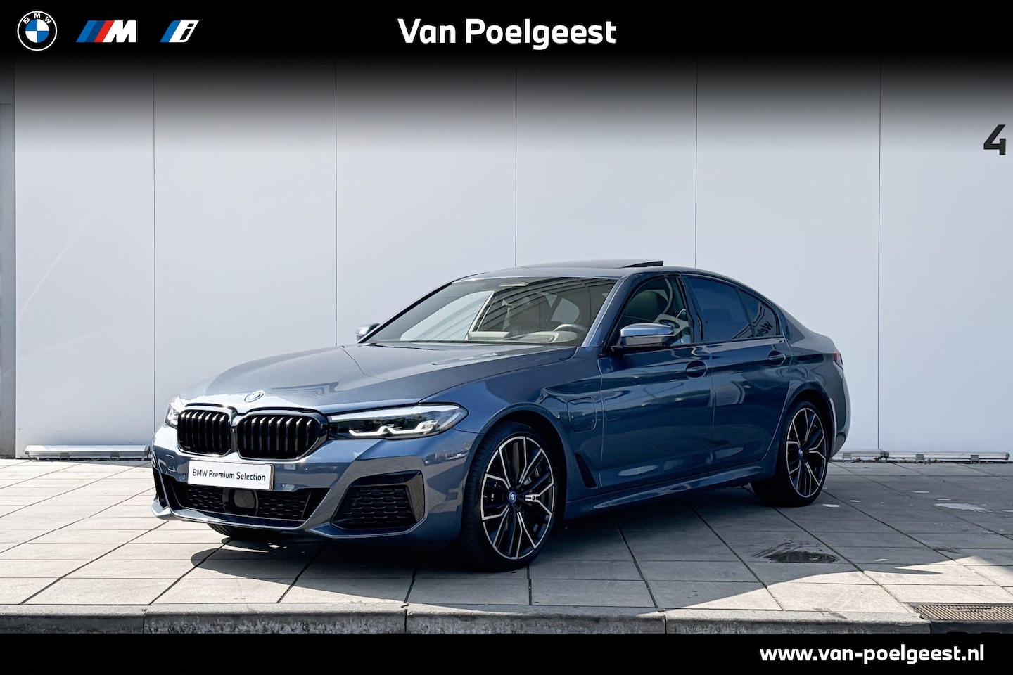 BMW 5-serie - Sedan 545e xDrive M-Sport /  Driving Assistant Professional / Comfort Acces / Harman Kardo - AutoWereld.nl