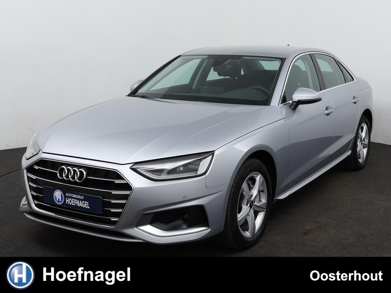 Audi A4 Limousine - 40 TFSI Business Edition Automaat | Adaptive Cruise Control | Stoelverwarming - AutoWereld.nl