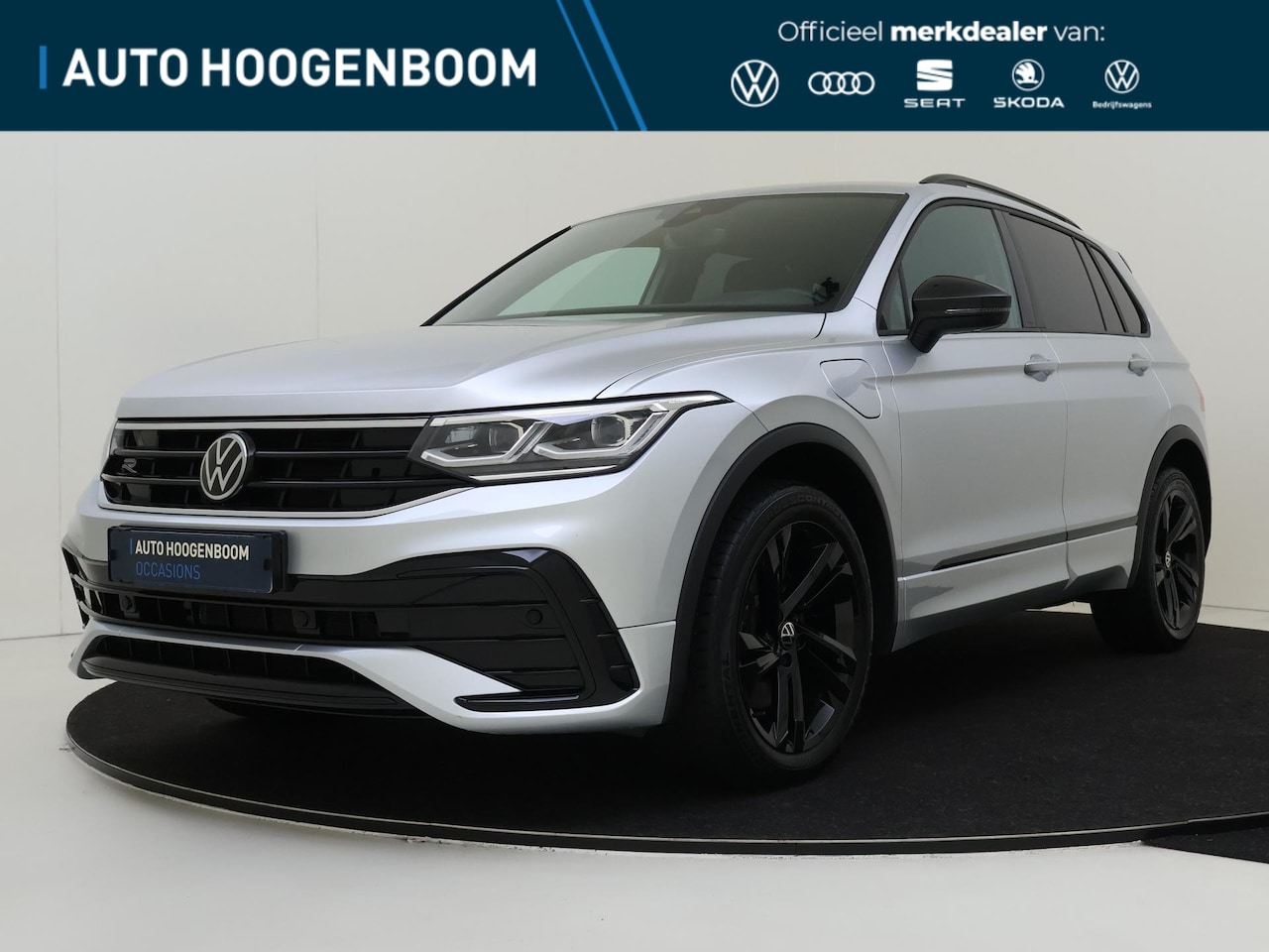 Volkswagen Tiguan - 1.4 TSI eHybrid R-Line Business+ | Head-up Display | Stoel en stuurverwarming | Navigatie - AutoWereld.nl