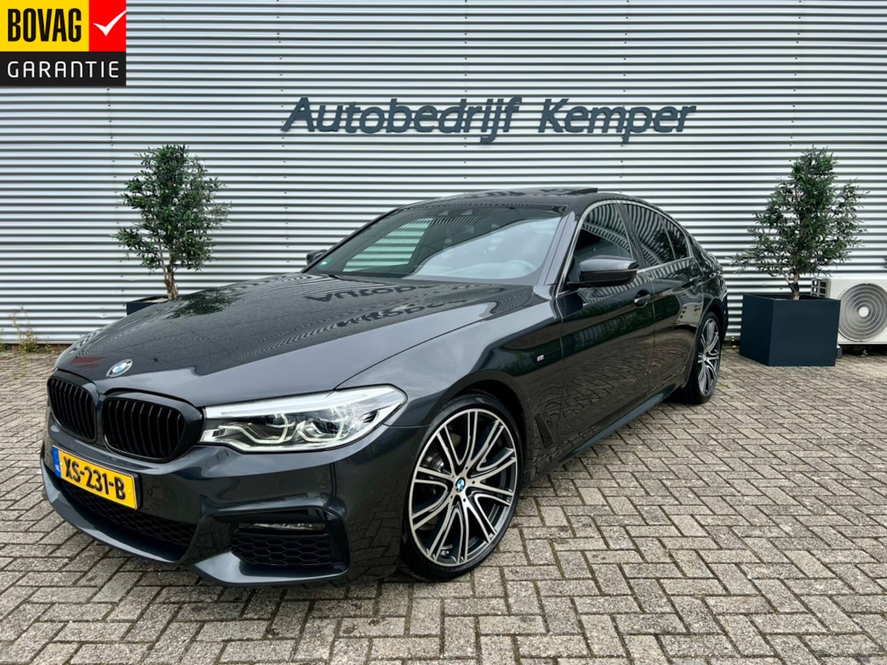 BMW 5-serie - 520i High Executive M-Sport I Schuifdak I Head-Up I Stuurwielverwarming I Leder I LED I NA - AutoWereld.nl