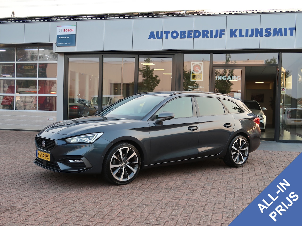 Seat Leon Sportstourer - 1.5 eTSI FR Launch Edition 1.5 eTSI FR Launch Edition - AutoWereld.nl