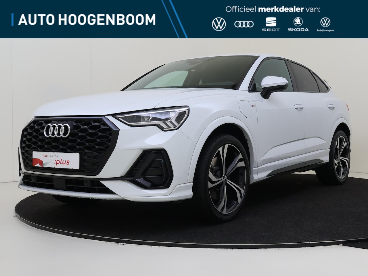 Audi Q3 Sportback - 45 TFSI e S Edition | Achteruitrijcamera | Dodehoek detectie | Keyless | Navigatie Plus | - AutoWereld.nl