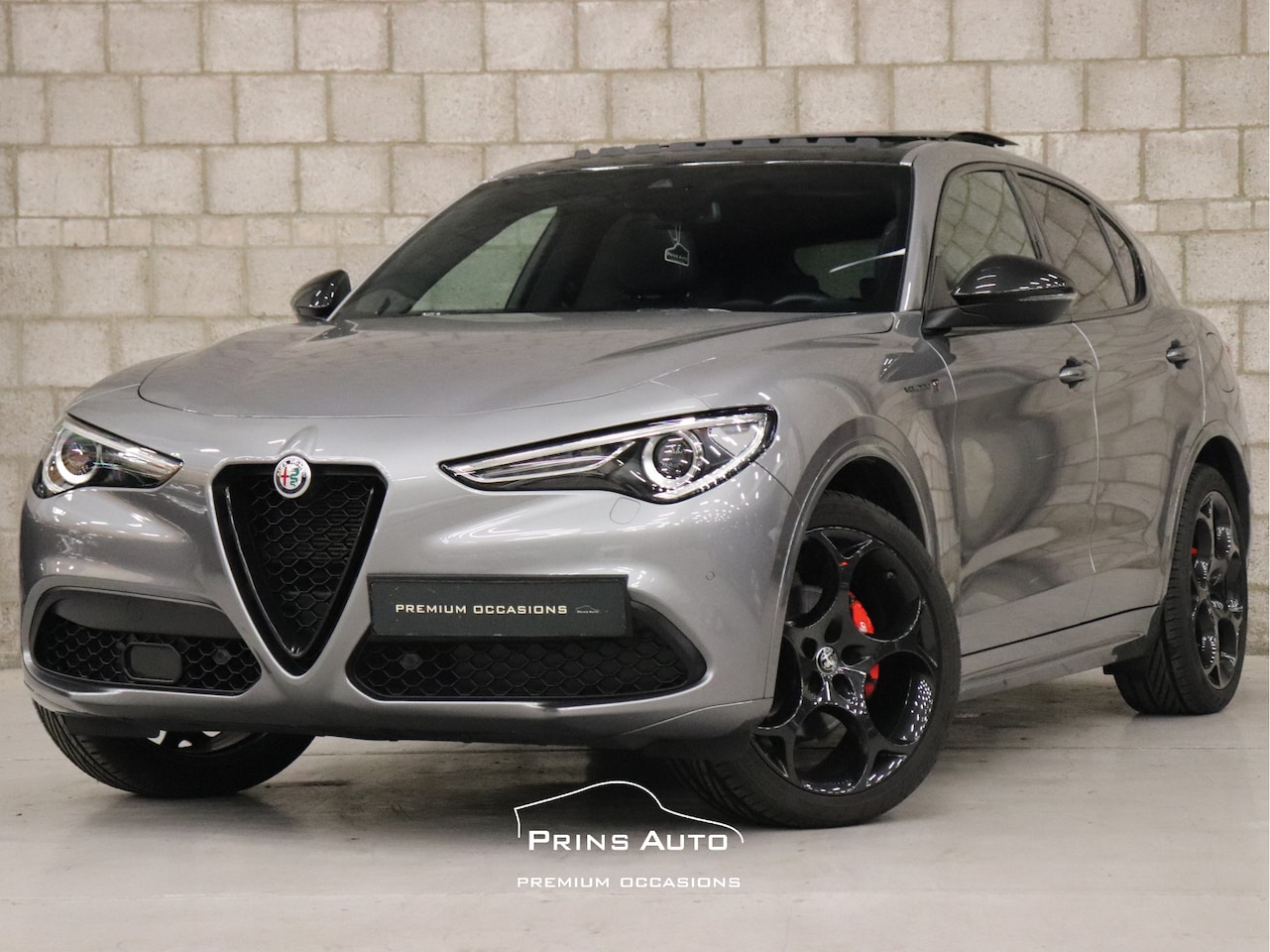 Alfa Romeo Stelvio - 2.0 T AWD Veloce Ti |PANO|CAMERA|TREKHAAK|CARBON - AutoWereld.nl