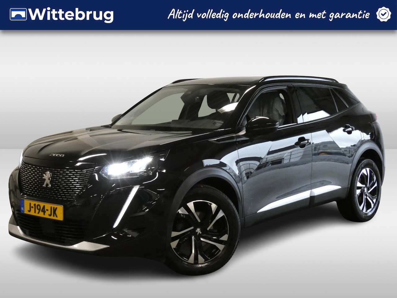 Peugeot 2008 - 1.2 PureTech Allure | Parkeersensoren | Multimediascherm - AutoWereld.nl