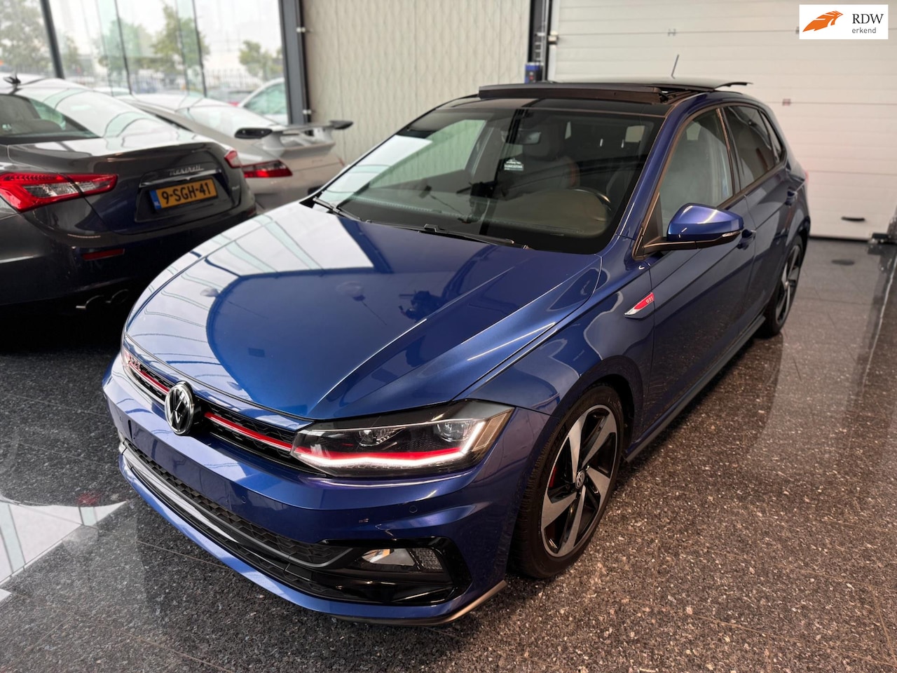 Volkswagen Polo - 2.0 TSI GTI 2019 DSG Pano 200PK Blauw - AutoWereld.nl