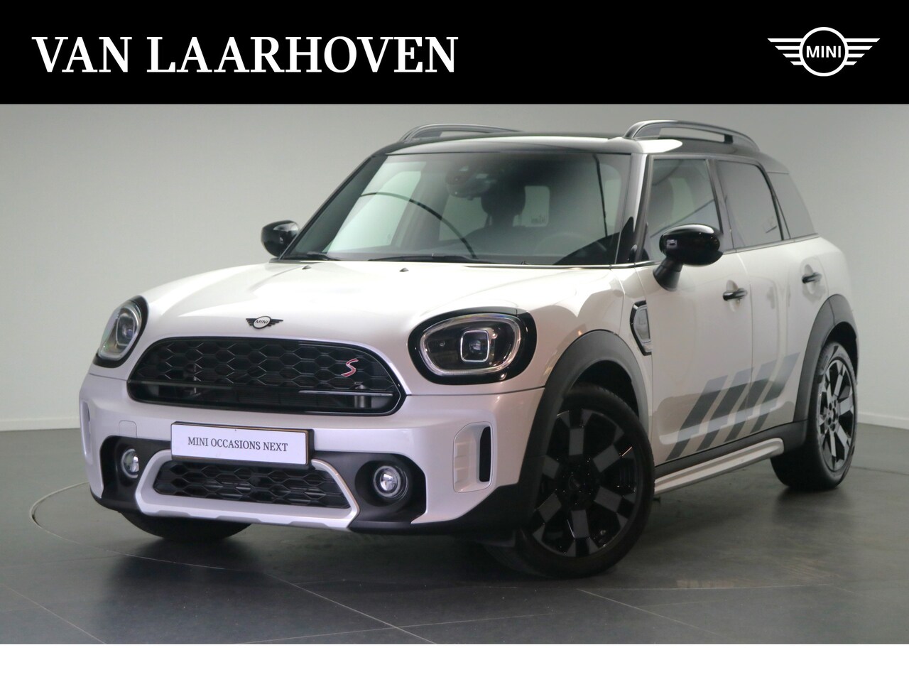 MINI Countryman - Cooper S Automaat / Premium Pakket / Achteruitrijcamera / Comfort Access / LED / Stoelverw - AutoWereld.nl