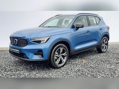 Volvo XC40 - 2.0 B3 Plus Dark Diverse kleuren uit voorraad leverbaar - 18" LM All Season