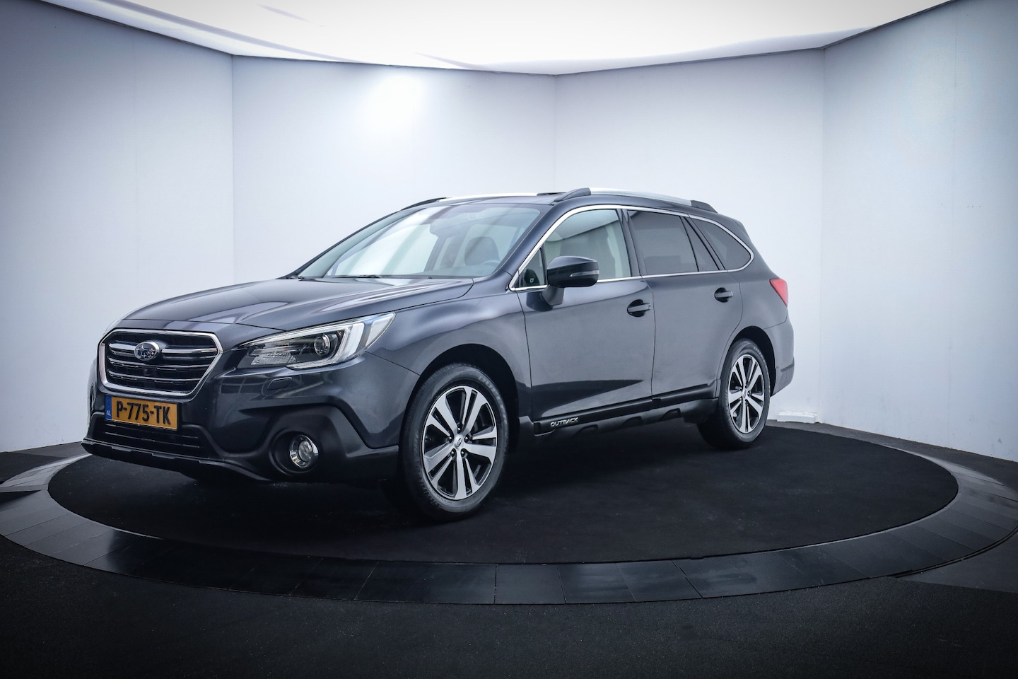 Subaru Outback - 2.5i Aut. 4x4 PREMIUM PANO/HARMAN KARDON/LEDER/MEMORY/CAMERA/STUUR+STOELVERW./ADAPTIVE CRU - AutoWereld.nl