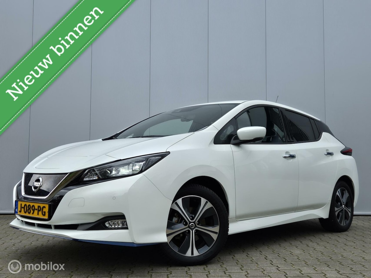 Nissan LEAF - E+ N-CONNECTA 62 KWH/360CAM/STOEL-STUURVERWARMING/STANDKACHEL/FULL LED - AutoWereld.nl