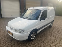 Citroën Berlingo - 1.1i 600 BENZINE