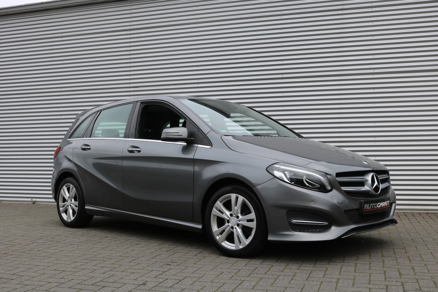 Mercedes-Benz B-klasse - 180 Prestige 180 Prestige (101.436Km Clima Cruise Full-Led Pdc V+A LmVelgen) - AutoWereld.nl