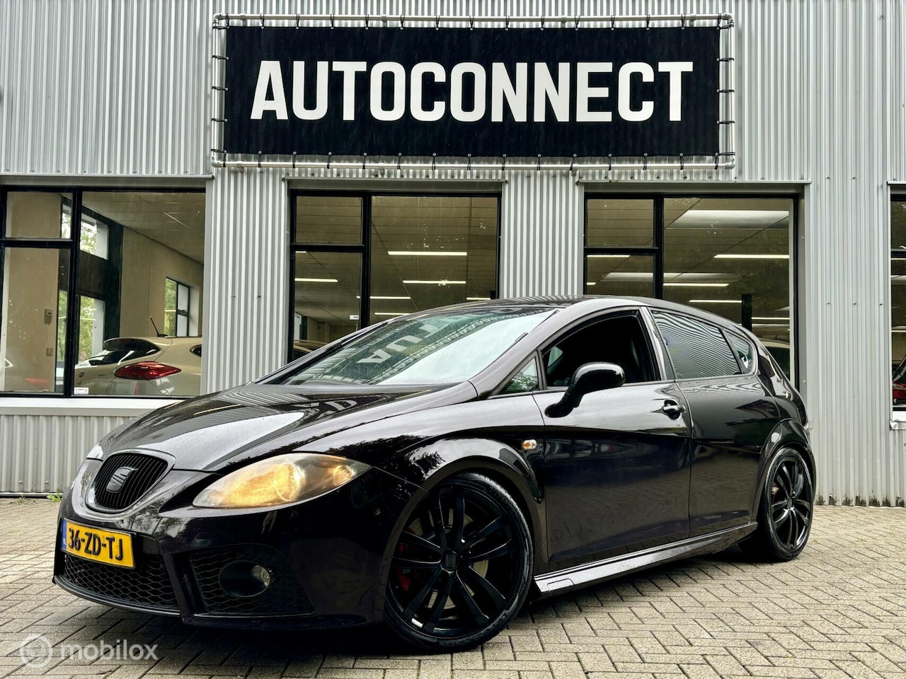 Seat Leon - 2.0 TFSI Cupra. CRUISE, CLIMA, LEDER. - AutoWereld.nl